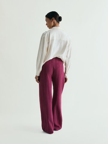 Regular Pantalon ' ' Scalpers en rouge