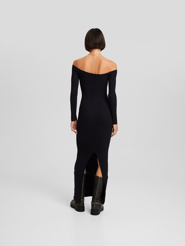 Bershka Kleid in Schwarz