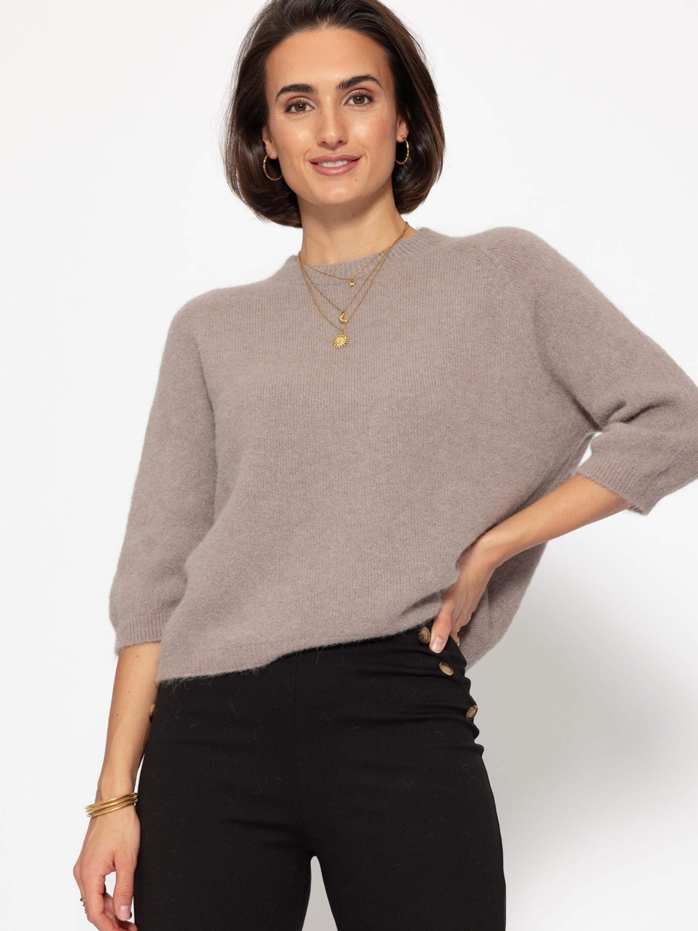 SASSYCLASSY Sweater in Grey: front