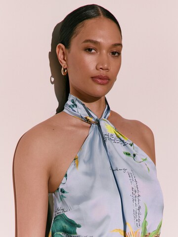 Next Top 'Kew' in Blue