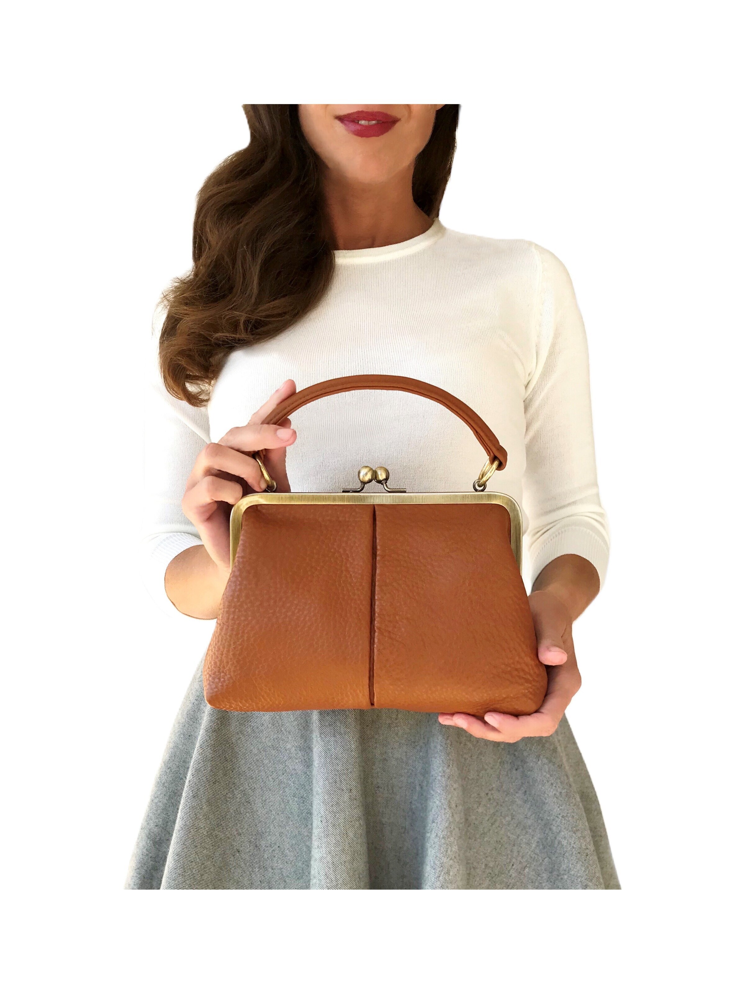 Taschenkinder Handbag 'Kleine Olive – Leder Handtasche & Umhängetasche' in Brown: front