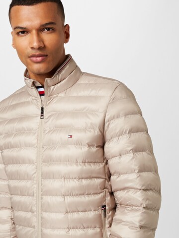 TOMMY HILFIGER Jacke in Grau