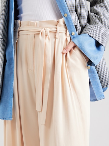 ABOUT YOU - Pierna ancha Pantalón plisado 'Valentine' en beige