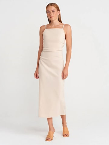 Dilvin Dress in Beige: front