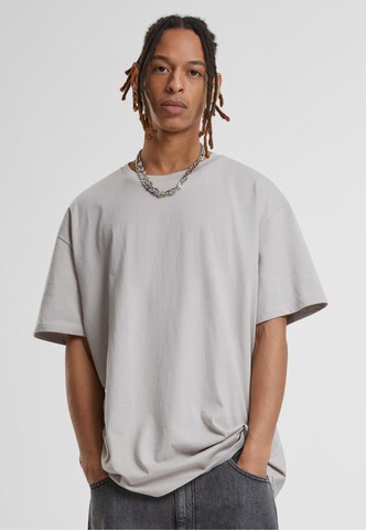 Urban Classics - Camiseta en marrón: frente