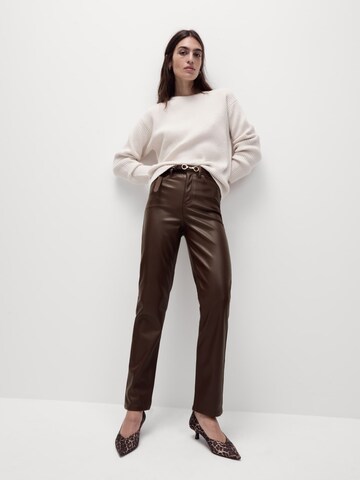 Marks & Spencer Regular Broek in Bruin