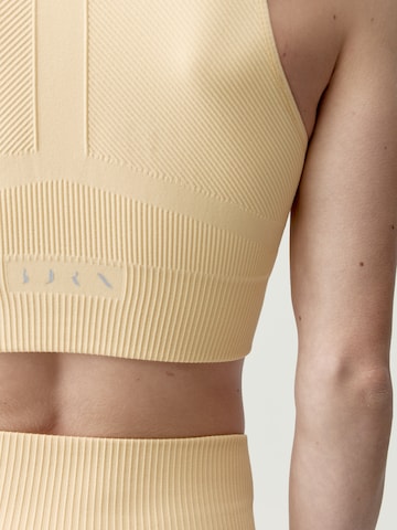 Born Bustier Sport-BH 'Lindy' in Gelb