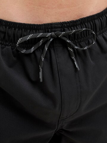 Pantaloncini da bagno 'JPSTMaui' di JACK & JONES in nero