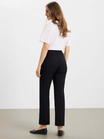 LAURIE Trousers 'Thea' in Black: front