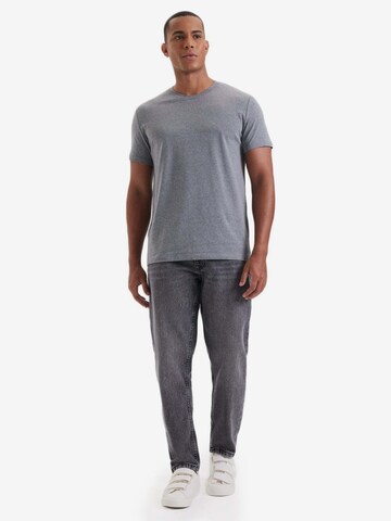 WESTMARK LONDON Bluser & t-shirts 'MERLIN' i grå