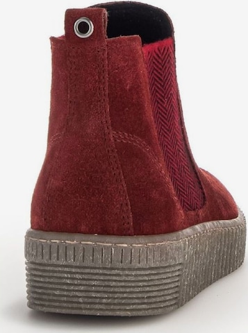 GABOR Chelsea Boots in Red