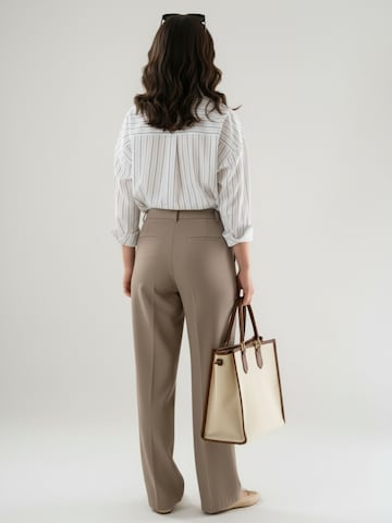 WEARABLE STORIES - Blusa 'Jess' en beige