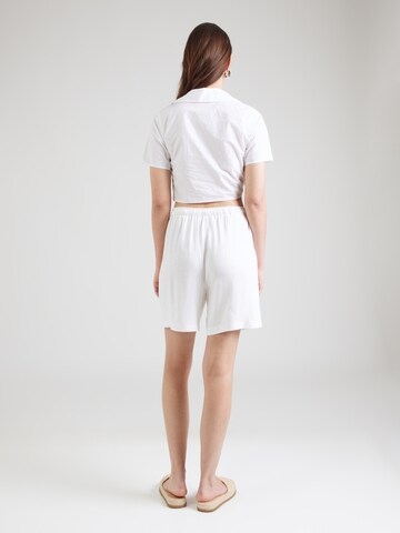 Loosefit Pantaloni 'ONLSIESTA' di ONLY in bianco