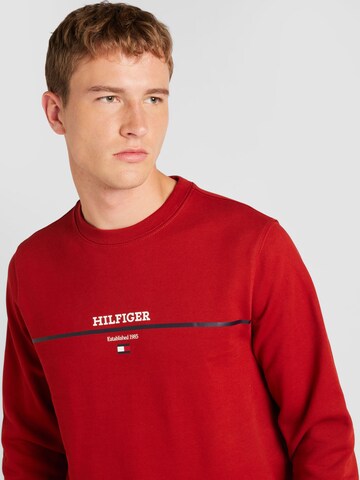 TOMMY HILFIGER Sweatshirt in Red
