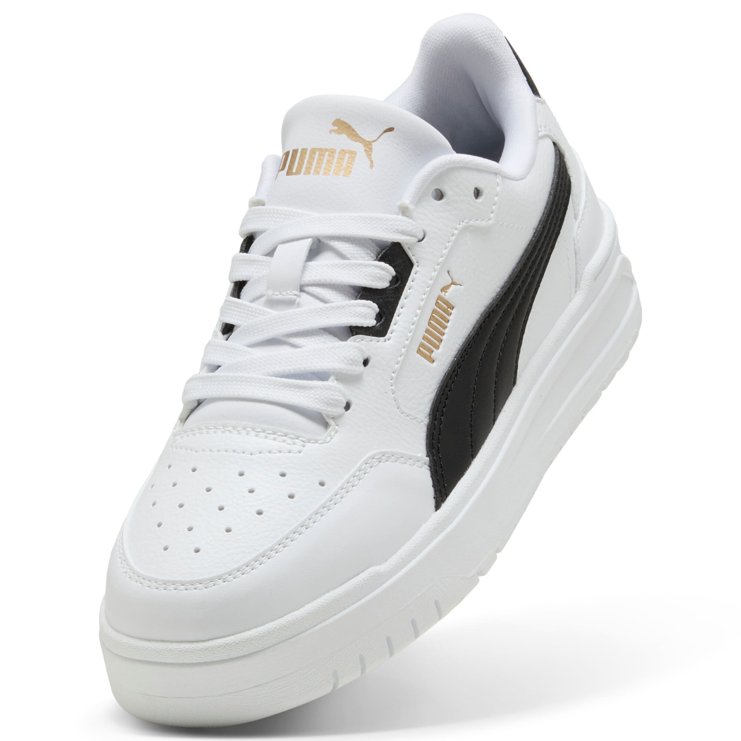 PUMA Platform trainers in White