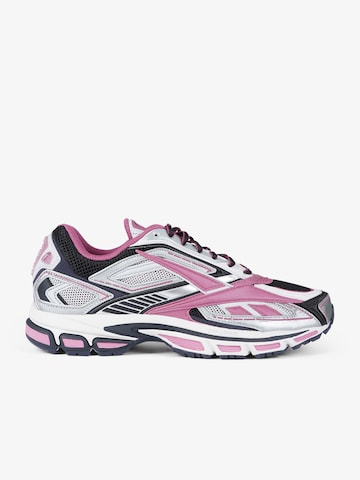 Reebok - Sapatilhas baixas em mistura de cores: frente