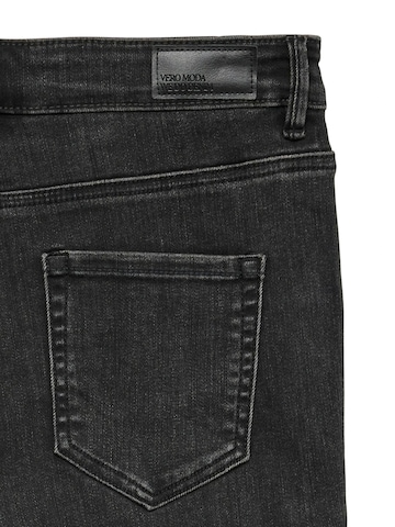 VERO MODA Flared Jeans‌‌‌‌‌‌‌ in Schwarz
