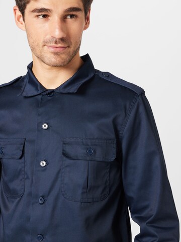 Coupe regular Chemise Brandit en bleu