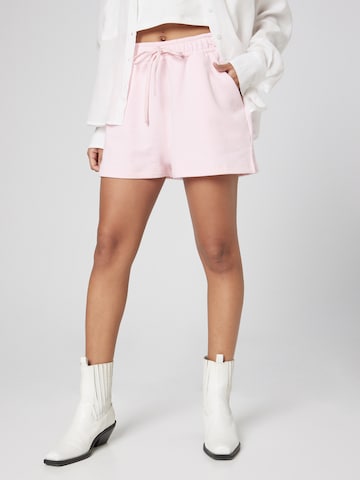 Daahls by Emma Roberts exclusively for ABOUT YOU Regular Shorts 'Eve' in Pink: predná strana