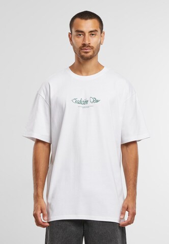 T-Shirt 'Pelea De Gallos' Mister Tee en blanc : devant