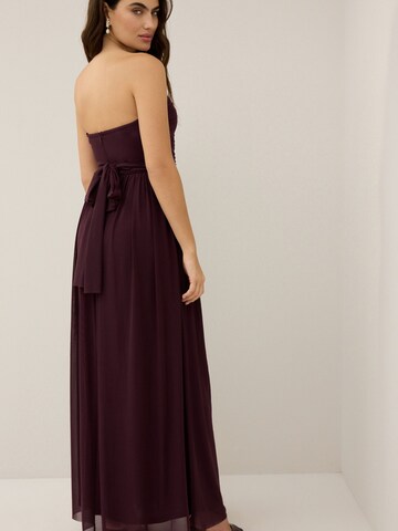 Next Estélyi ruhák - lila