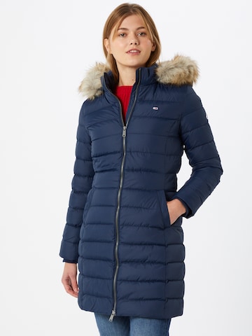 Tommy Jeans Winter Coat in Blue: front