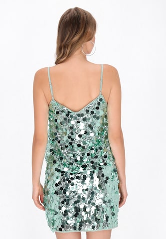 myMo at night - Top en verde