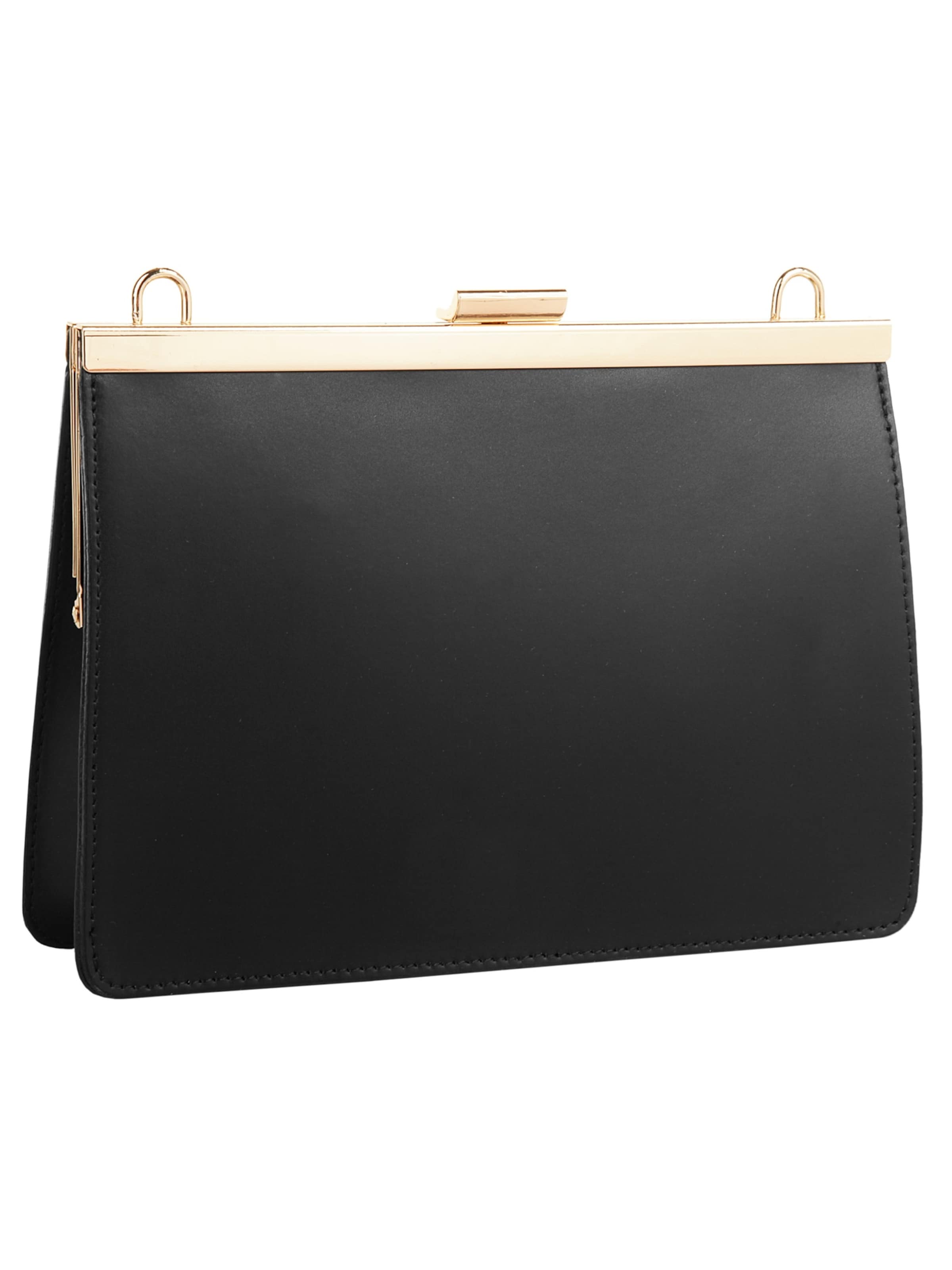 Cluty Crossbody Bag in Black
