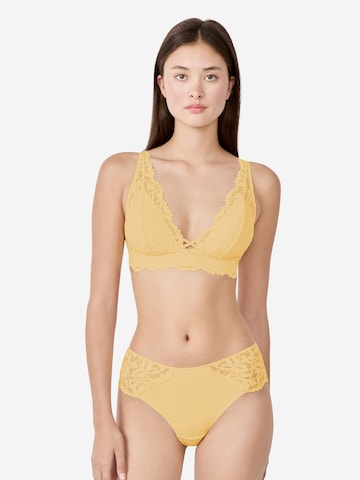 Slip di ETAM in giallo