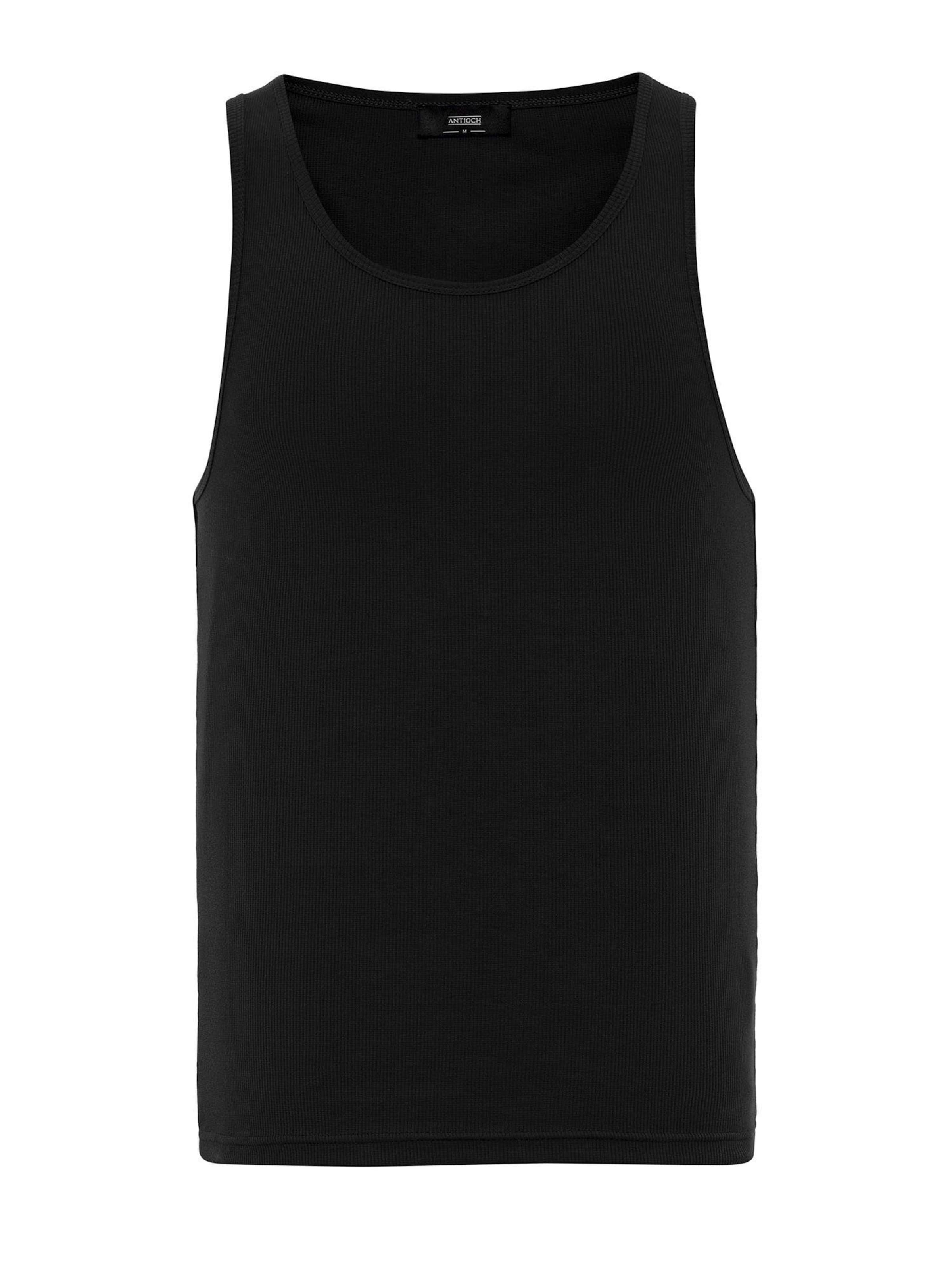 Antioch Shirt in Black: front