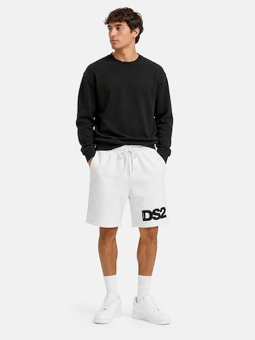 Shorts de bain 'DS2 SS25024 shorts embody the essence of luxurious contemporaneity' DS2 en noir : devant