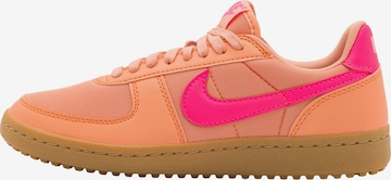 Baskets basses 'FIELD GENERAL' Nike Sportswear en orange : devant