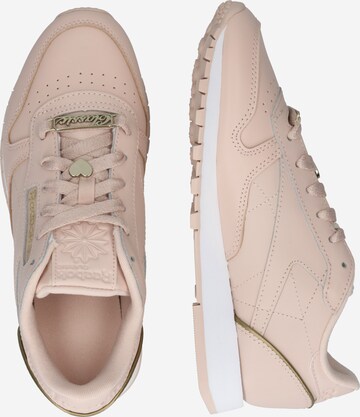 Sneaker low de la Reebok pe bej