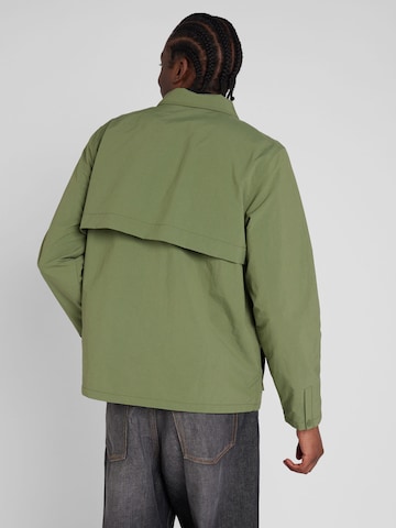 VANS Between-season jacket 'MTE-1' in Green