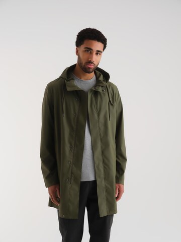 ABOUT YOU x Kevin Trapp Between-Seasons Coat 'Ole' in Green: front