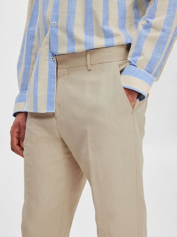 SELECTED HOMME Slimfit Παντελόνι με τσάκιση σε μπεζ