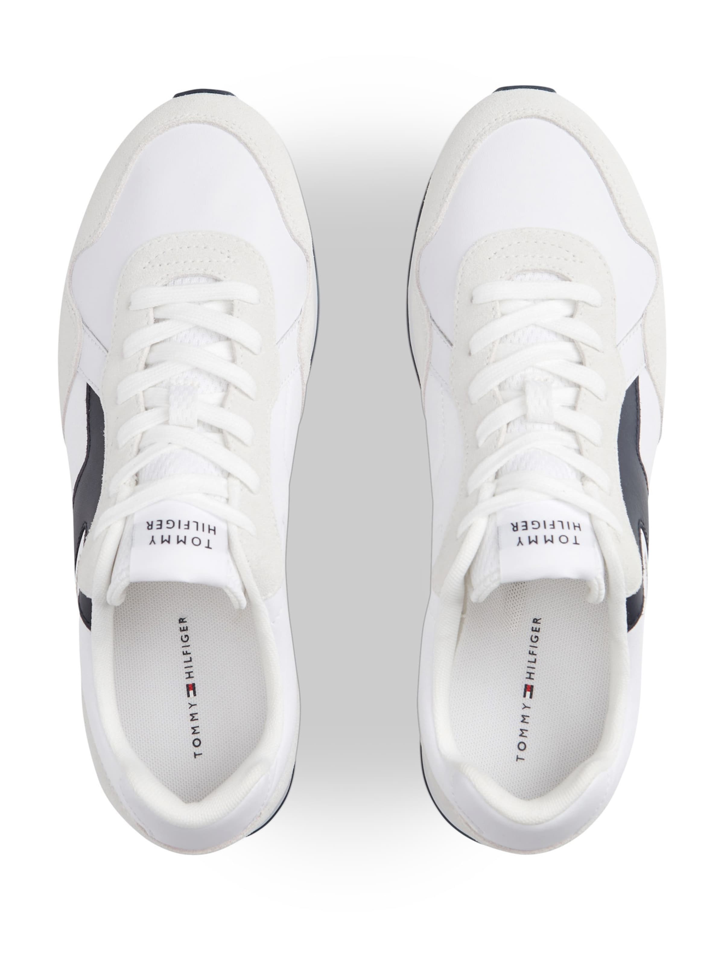 TOMMY HILFIGER Sneakers in White