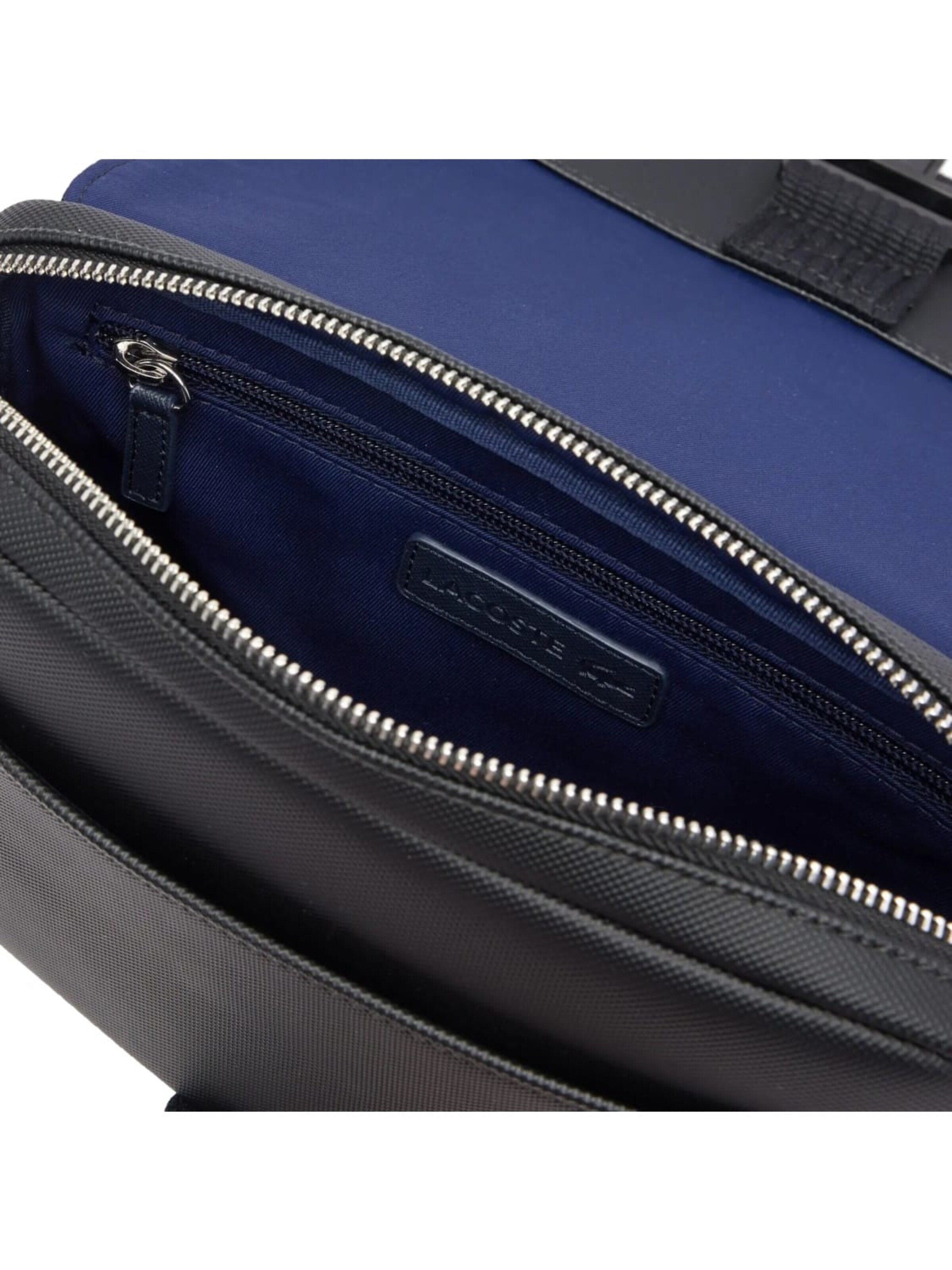 LACOSTE Umhängetasche 'Lacoste Sacoche rabat Men's Classic Noir'‌‌‌ in Schwarz