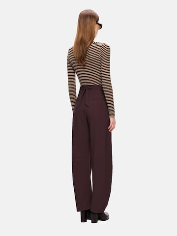 regular Pantaloni 'PINKO NEW LEXY PANTALONE FLUIDO PANTALONE' di PINKO in rosso