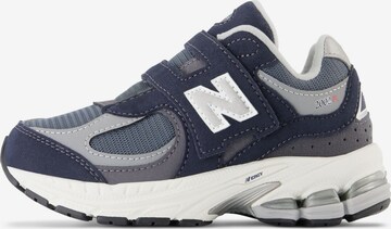 new balance Sneaker '2002' in Blau