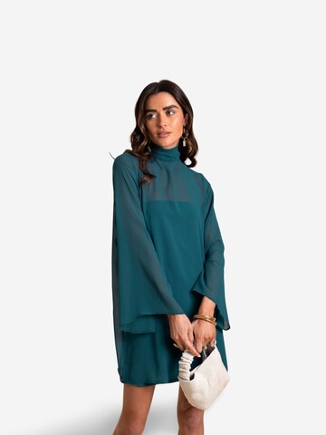 THE-ARE Kleid in Blau: Vorderseite