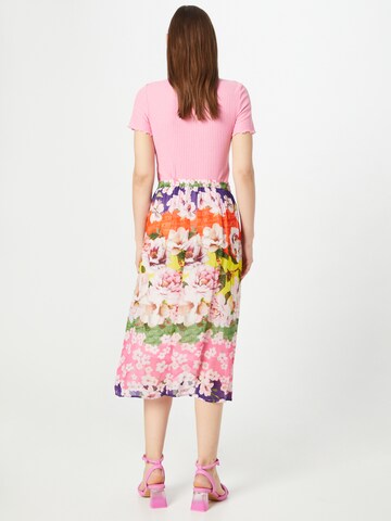 Frogbox Skirt in Pink