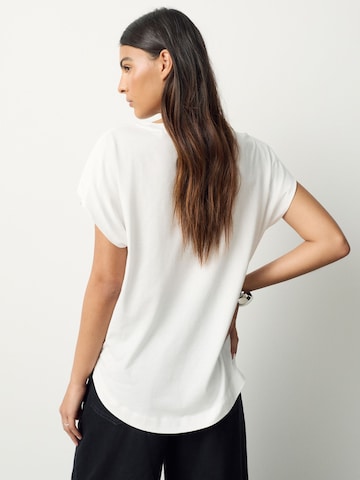 Next Majica | bela barva