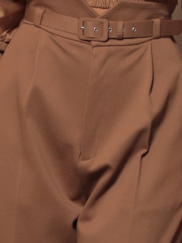 JIORO Wide leg Broek 'ESSENTIALS' in Beige