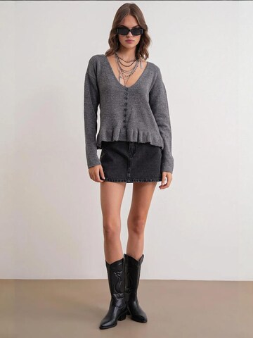 Pullover di MixRay in grigio
