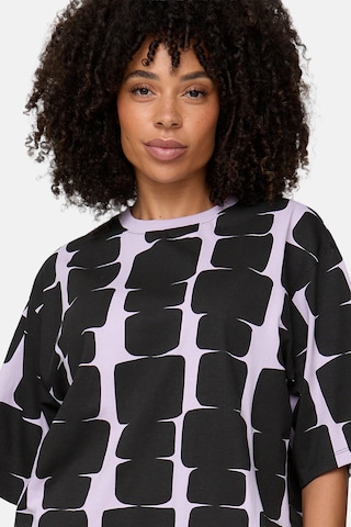 Turtledove London T-Shirt 'Elsie' in Lila