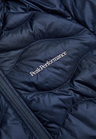 PEAK PERFORMANCE Outdoor jacket 'Helium' in Blue