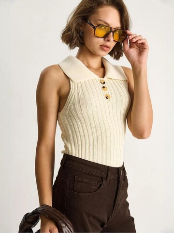 Pull-over Bianco Lucci en beige