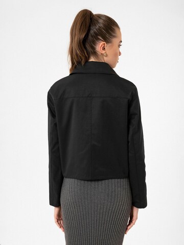 Veste mi-saison Antioch en noir