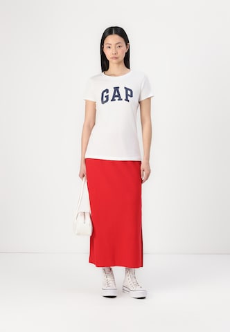 GAP Tričko 'FRANCHISE CLSC' – modrá